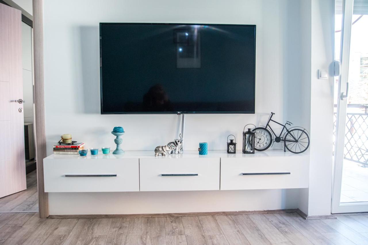 L&L Luxury Apartments ビトラ エクステリア 写真